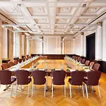 Moevenpick Am Potsdamer Platz Hotel 4*