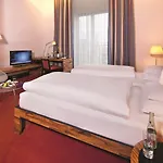 Moevenpick Am Potsdamer Platz 4* 柏林