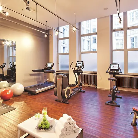 Moevenpick Am Potsdamer Platz 4* ベルリン